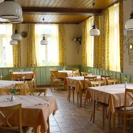 Отель Altes Schulhaus Niederschlettenbach Экстерьер фото