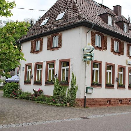Отель Altes Schulhaus Niederschlettenbach Экстерьер фото